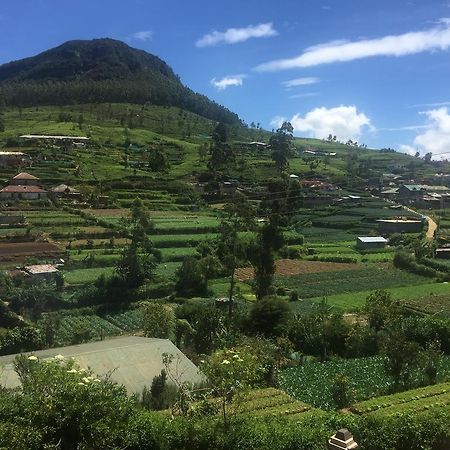 Perera Homestay Nuwara Eliya Buitenkant foto